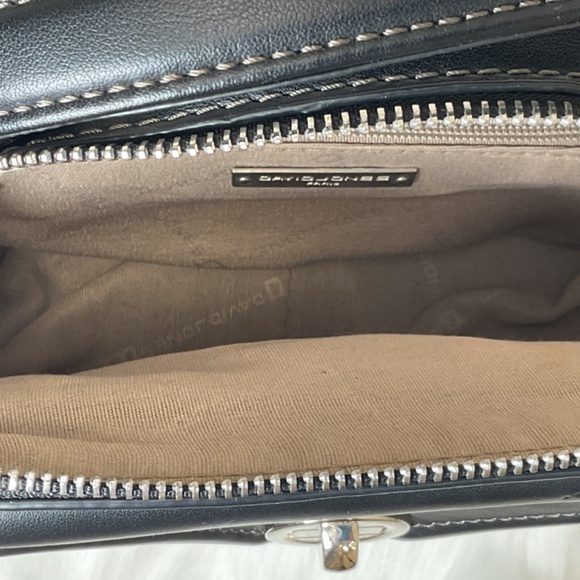 NWOT David Jones Paris Black Crossbody Purse/Clutch With Hand Strap/Pockets - Picture 9 of 12